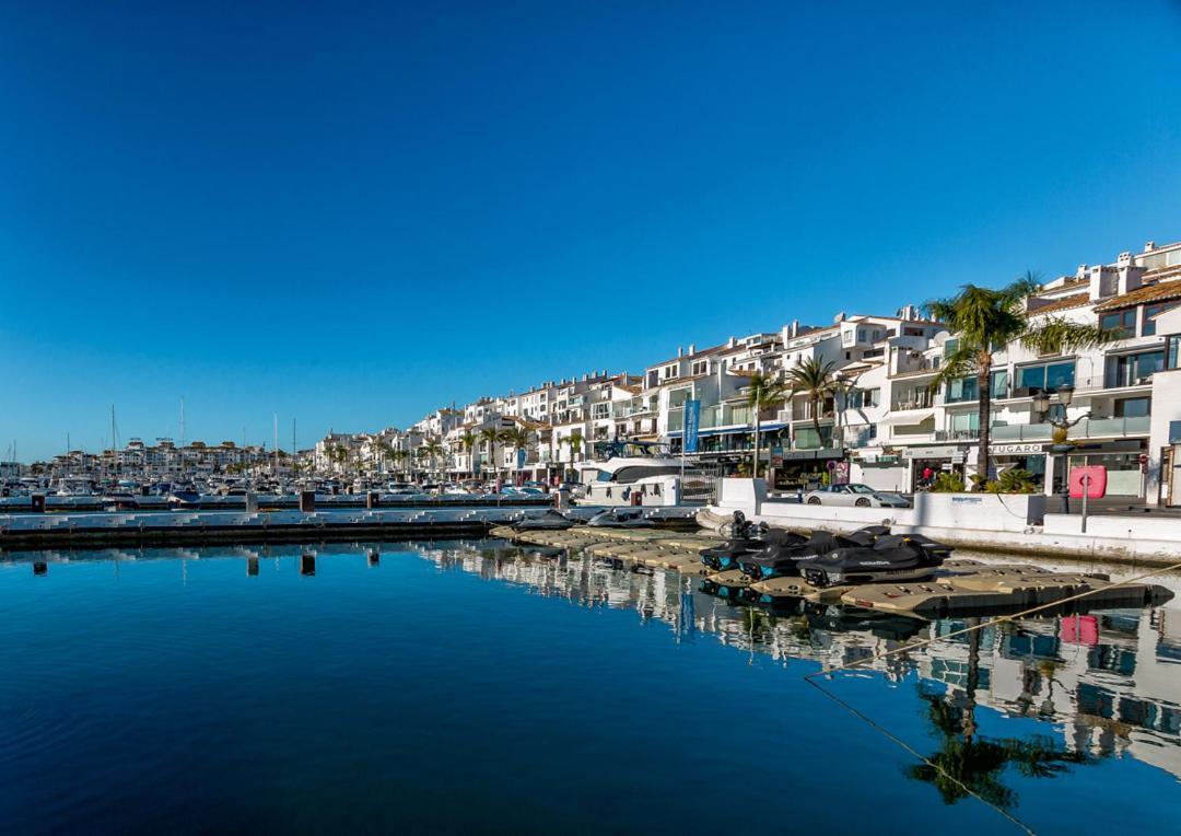 Apartment In Puerto Banus With Pool Views And Parking